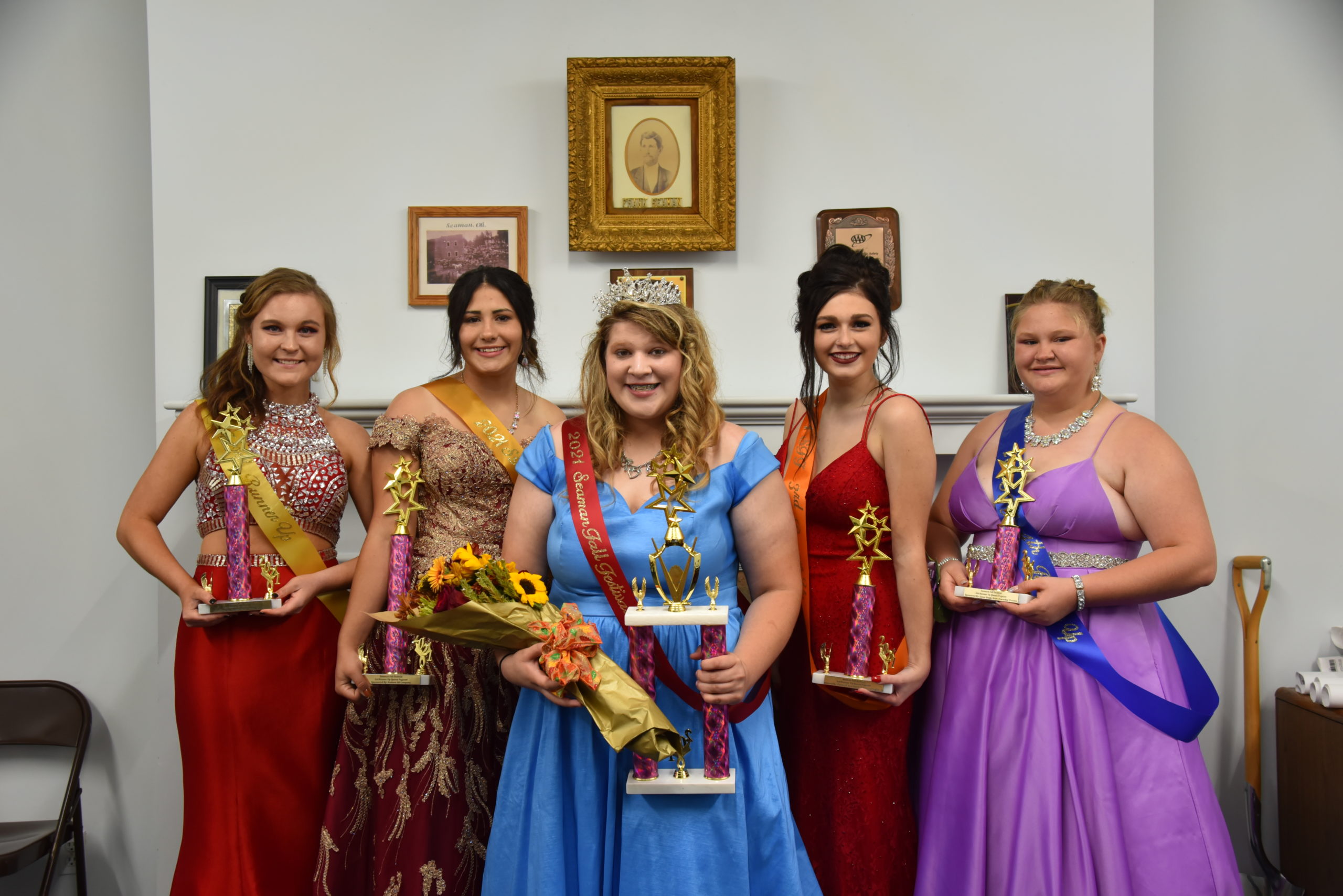 Seaman Fall Festival Crowns Royalty The Informer